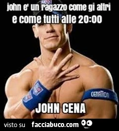 John è un ragazzo come gli altri e come tutti alle 20, John cena