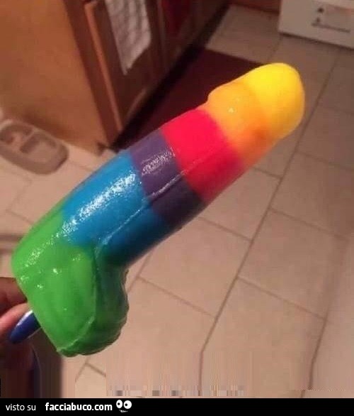 Ghiacciolo a forma di pene