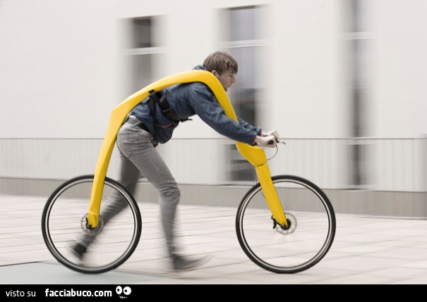 Bicicletta senza sellino