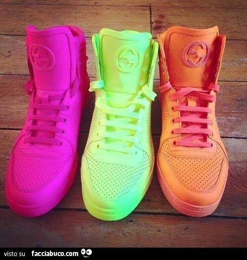 Scarpe fluorescenti