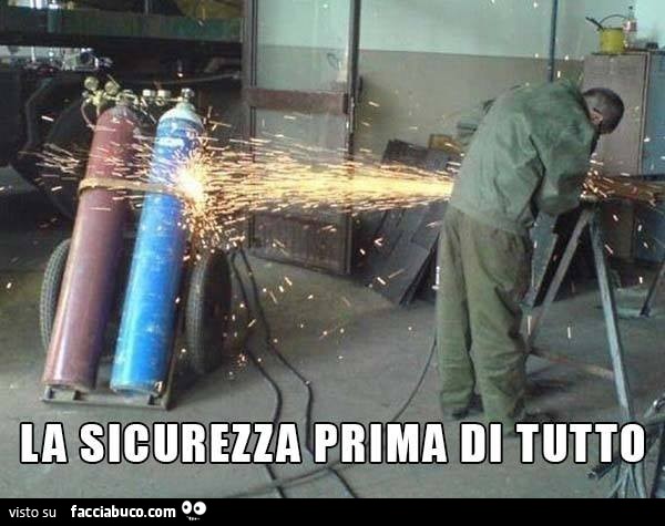 zfhoqodycj-scintille-vicino-le-bombole-d